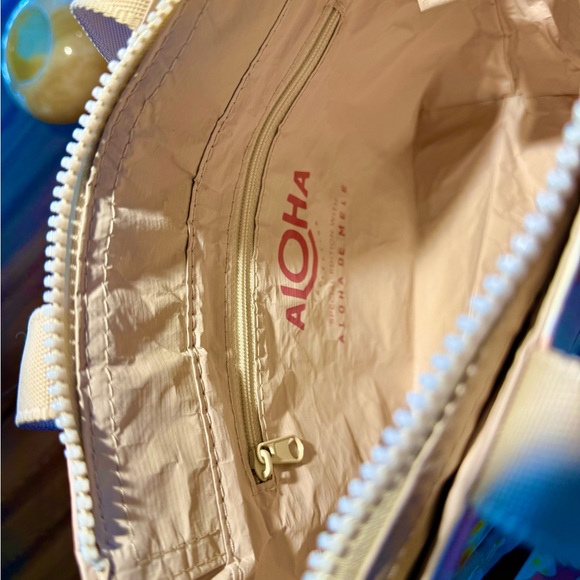 Aloha Collection - Picture 8 of 15